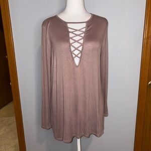 BiBi Mauve Lace Up Lattice V-Neck Long Sleeve Top flowy tunic size Small